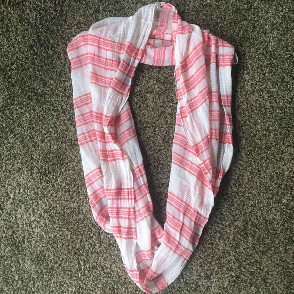 AEO Infinity Scarf